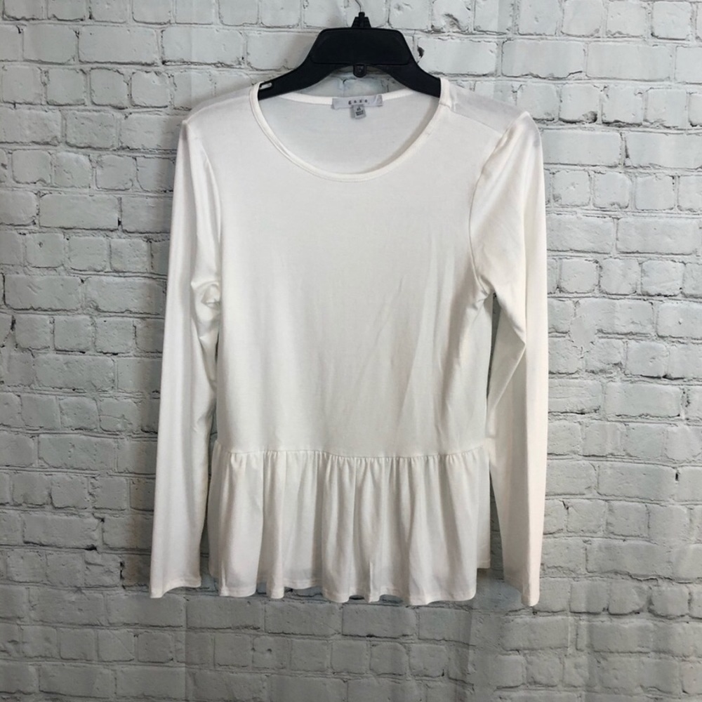 Long Sleeve White Ruffle Waist Shirt Size: XS